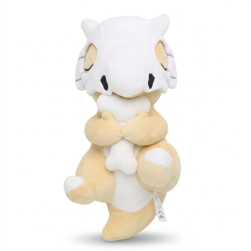 Peluche Cubone durmiendo vista de frente