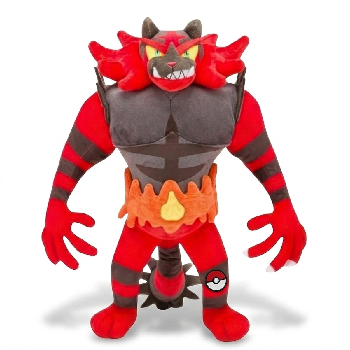 Incineroar Peluche con insignia que prueba la autenticidad del producto.