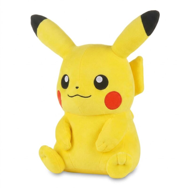 Peluche Pikachu 20 cm vista de tres cuartos