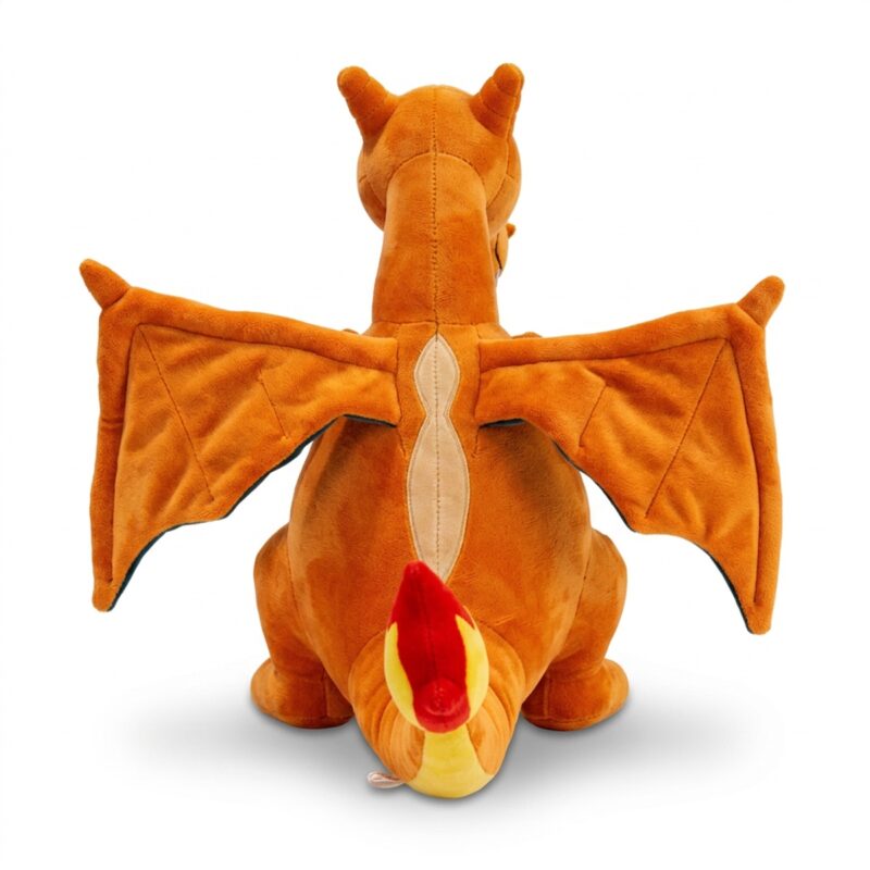 Charizard Peluche Gigante vista de espalda