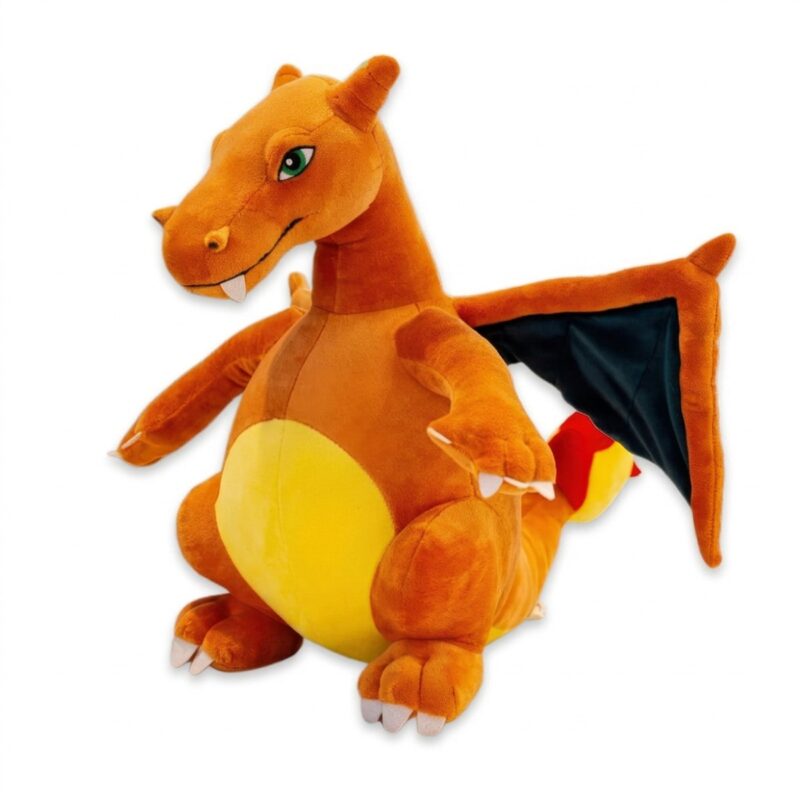 Charizard Peluche Gigante vista de tres cuartos
