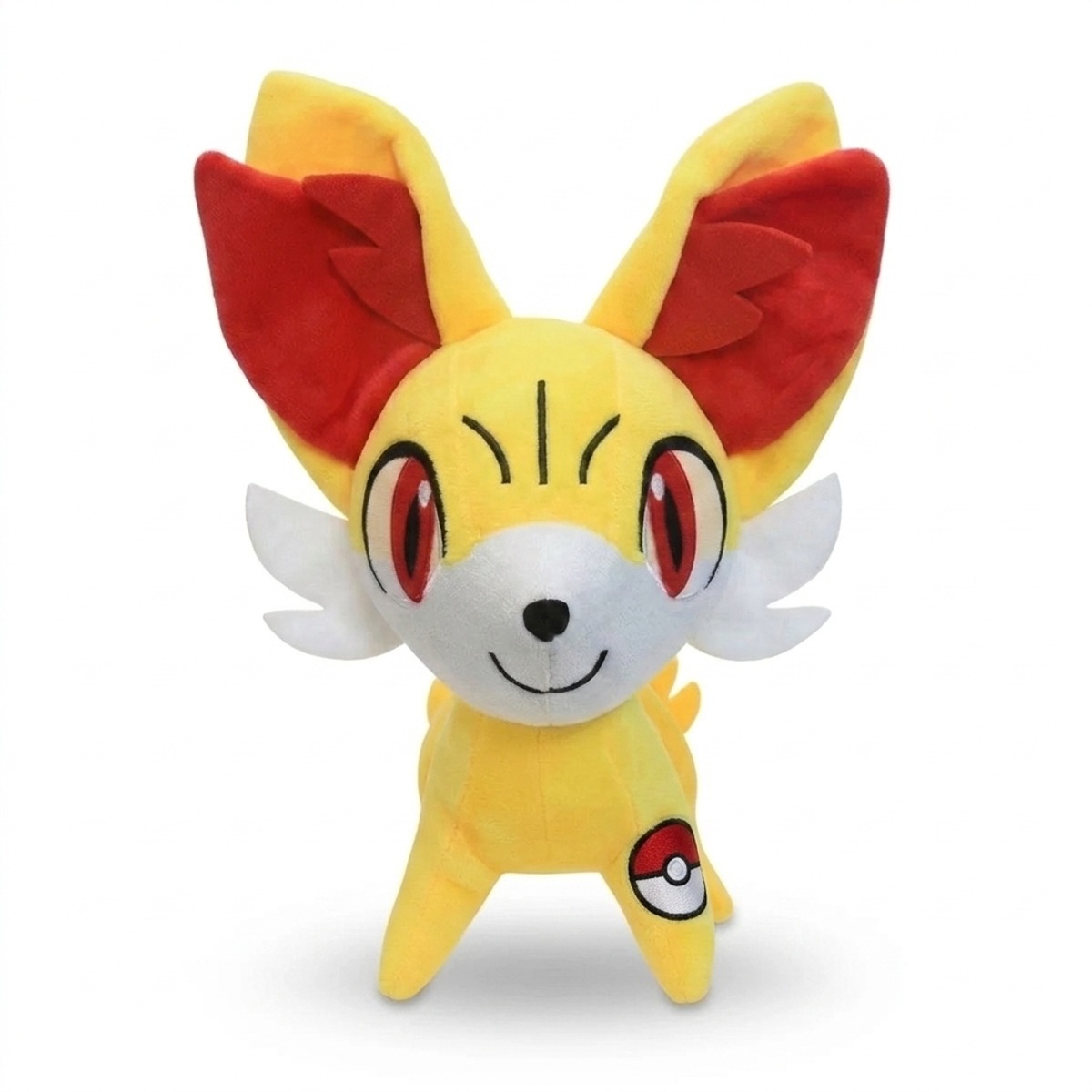 Fennekin Peluche con insignia que prueba la autenticidad del producto.