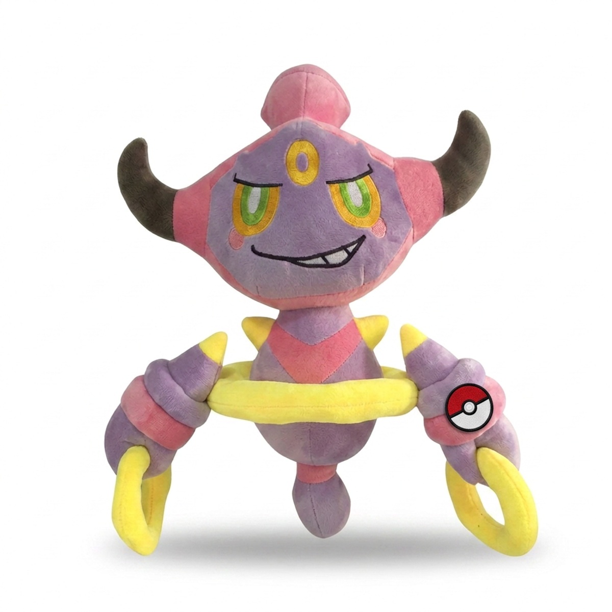Hoopa Peluche con insignia que prueba la autenticidad del producto.